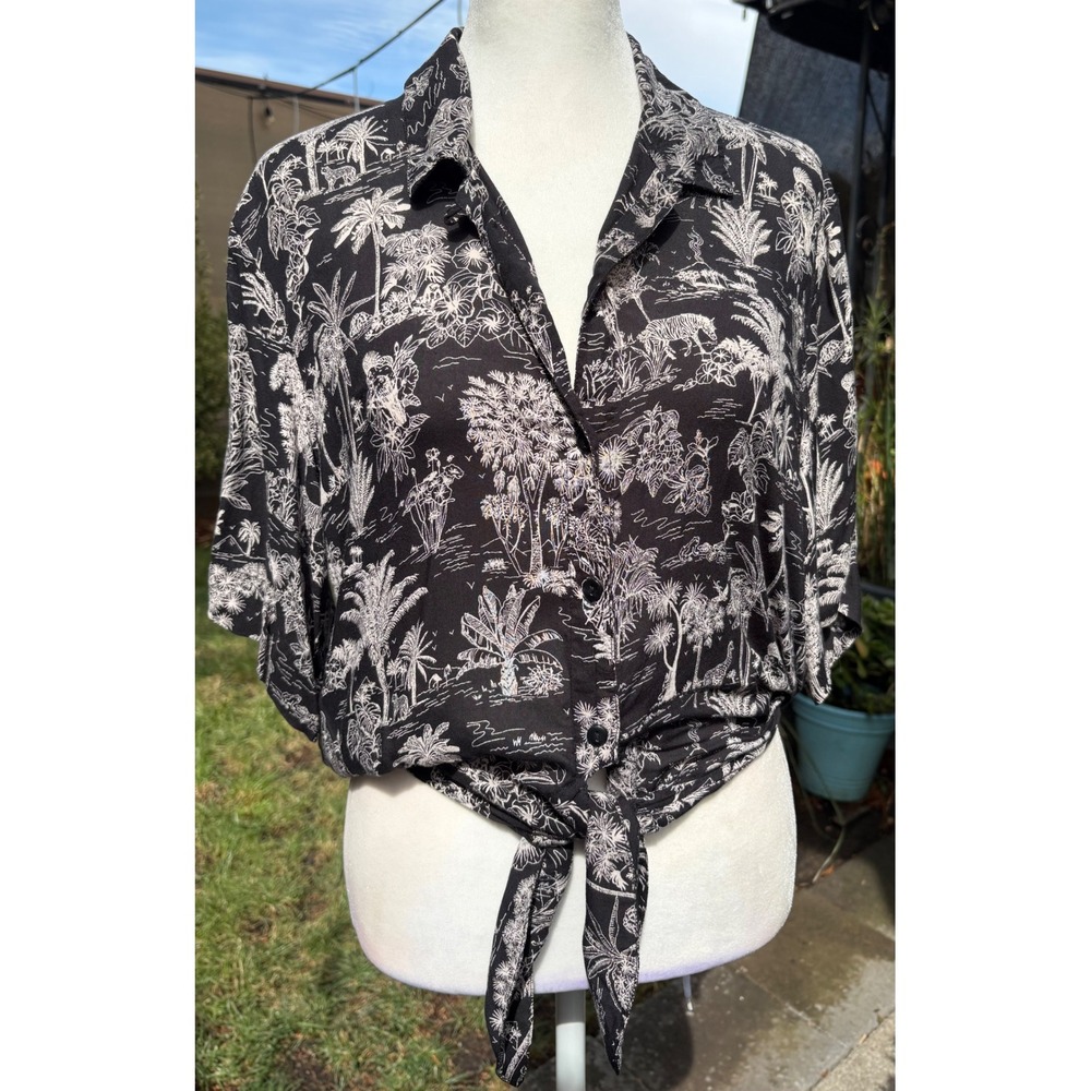 Topshop Tropical Jungle Toile Tie Front Shirt Black US 6 Modal
